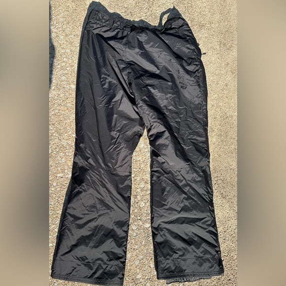 Outdoor Gear men's 2xl black snow ski warm pants. - Picture 2 of 5